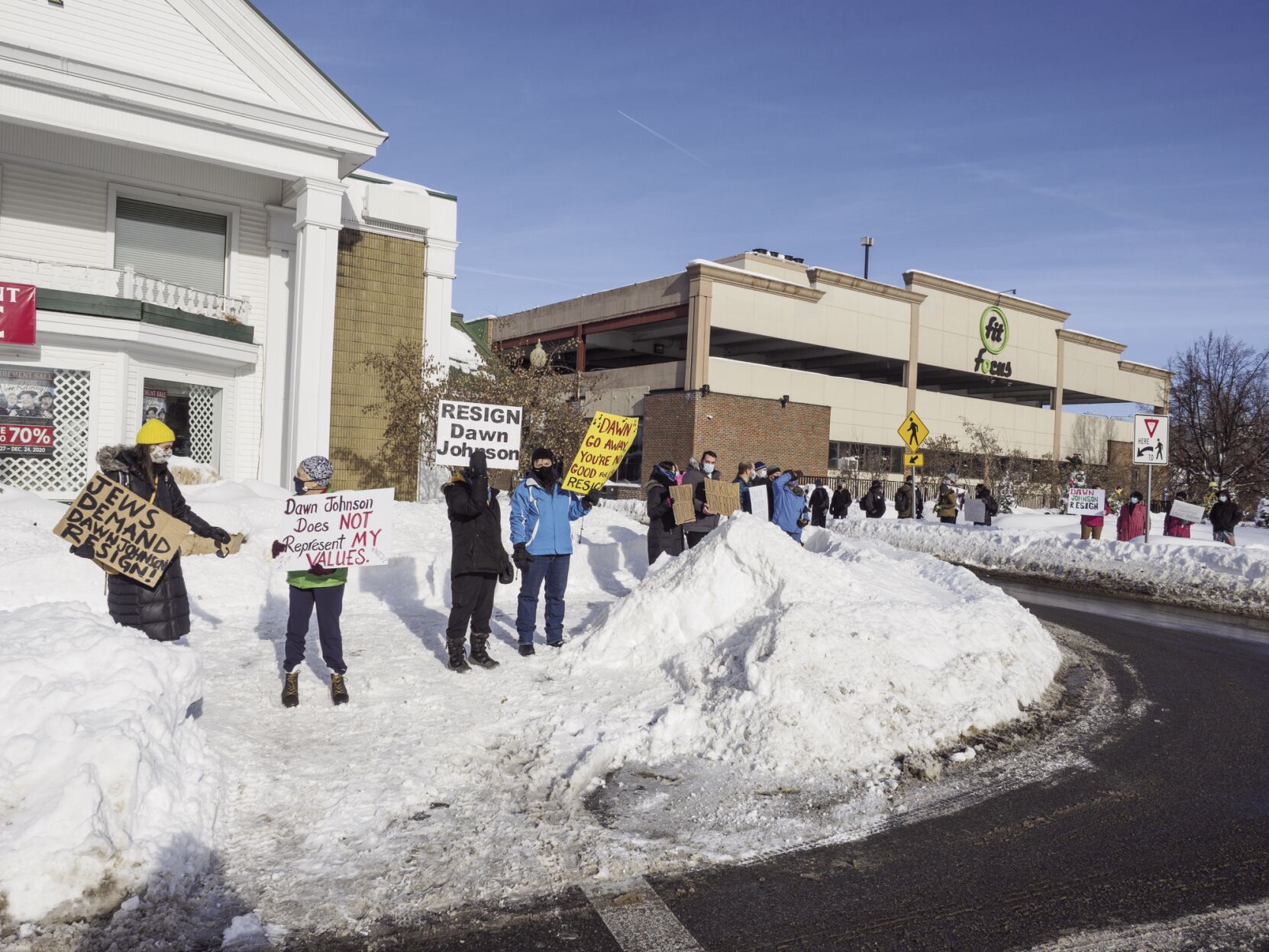 Second rally brings more calls for Johnson to resign